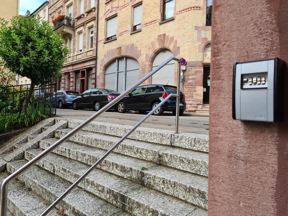 Kamus Baden-Baden