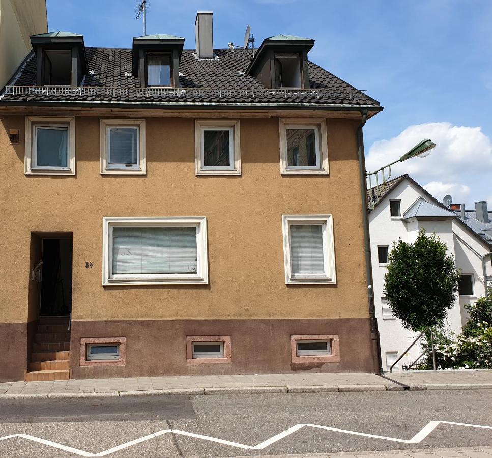 Apartment Kamus